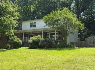 12 Deer View Ln, Huntington, WV 25705