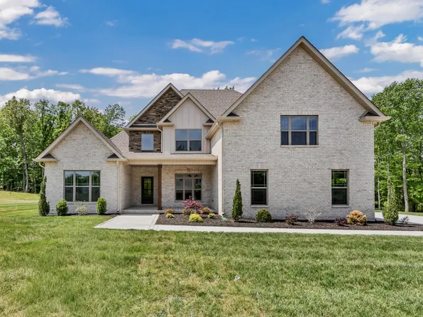 412 N Starwood Ct, Clarksville, TN 37042