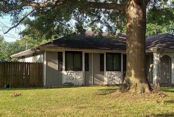3rd image of 3314 W Winchester Rd