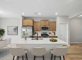 10326 Birchwood Cir, Victoria, MN 55318