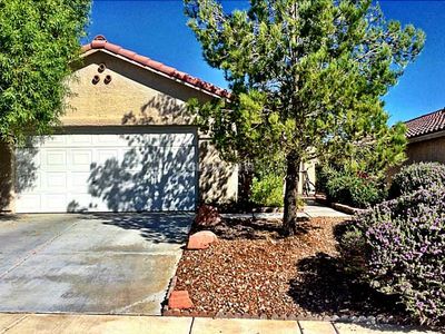 8636 Grand Pine Ave, Las Vegas, NV, 89143