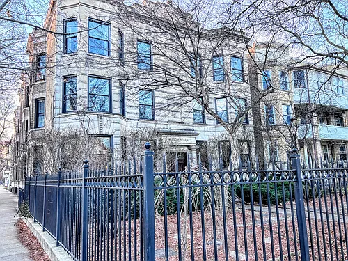 2502 N Kedzie Blvd #1 Photo 1