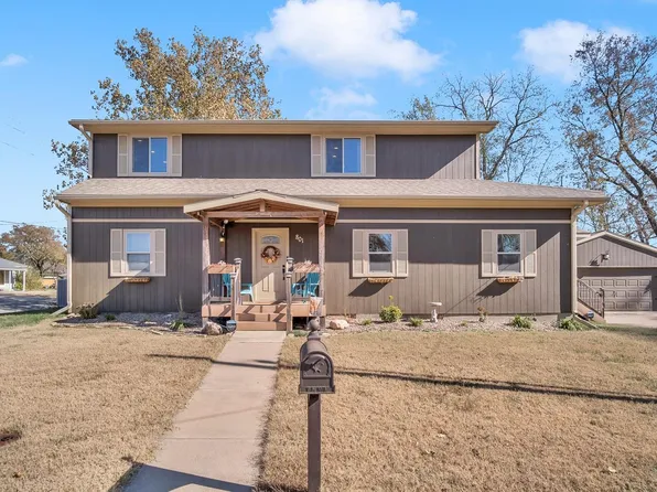801 SE 5th St, Newton, KS 67114