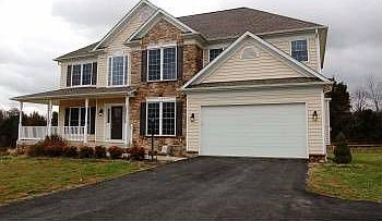 1st image of 8920 Edgewood Farm Ln