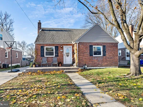 213 Swarthmore Ave, Folsom, PA 19033