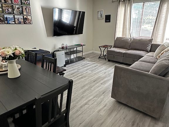 3rd image of 1734 Westwind Way #117