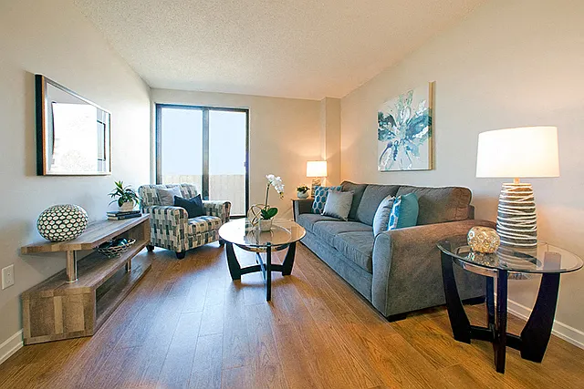 Mountain View Apartments — Photo 4