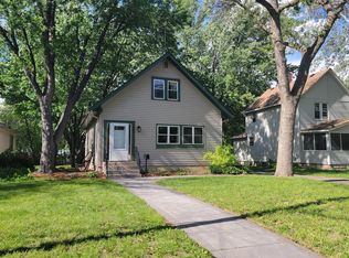 319 2nd Ave SW, Forest Lake, MN 55025