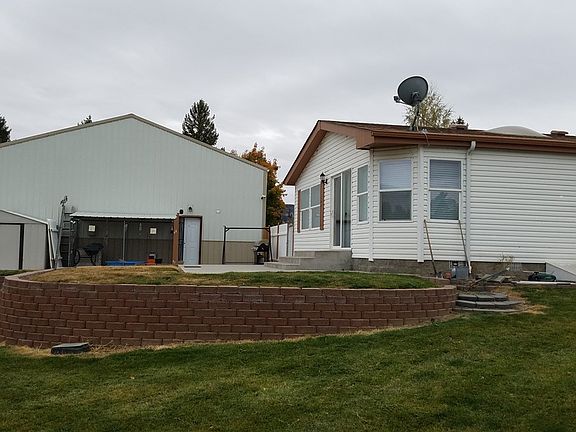 3rd image of 103 Sunset Dr