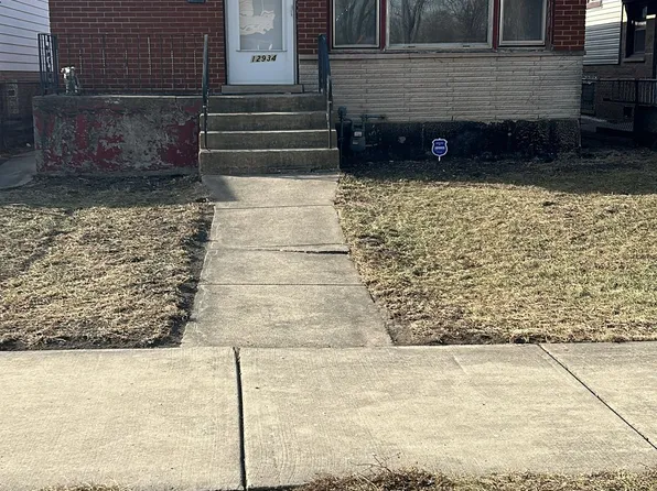 12934 S Baltimore Ave, Chicago, IL 60633
