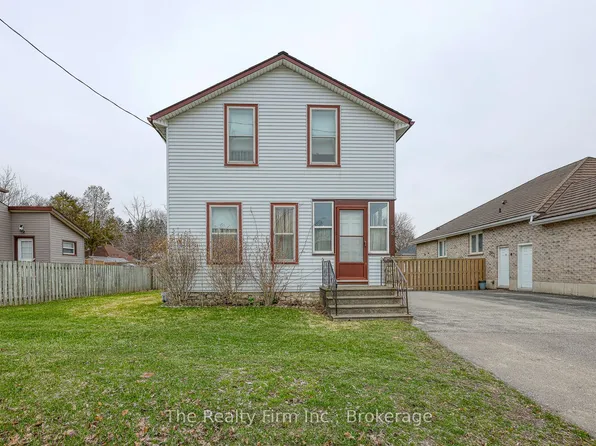 52 Huron St, Woodstock, ON N4S 6Z3