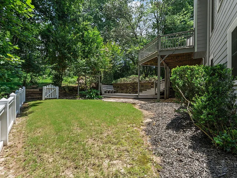 11355 Vedrines Dr — Photo 51