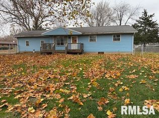 1507 E Mossville Rd, Peoria, IL 61615
