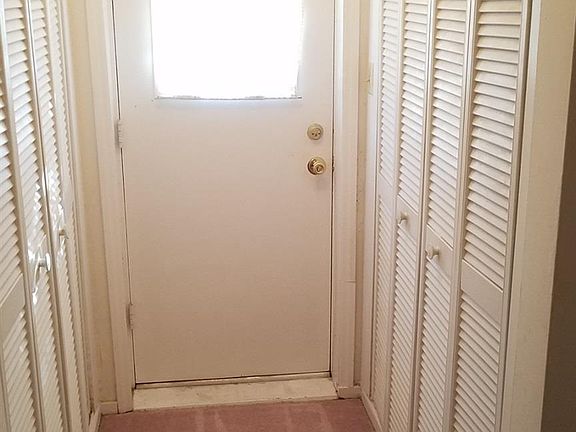 5th image of 3439 Keenan Dr