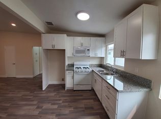 15480 Moorpark St, Sherman Oaks, CA 91403