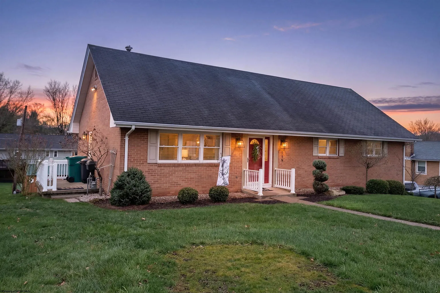 118 Ridgeway Dr photo 1