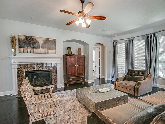 5th image of 9226 Hummingbird Ln