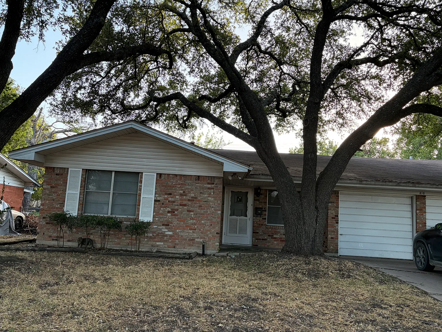 3 bed, 1298 sqft, $1,750 — Photo 1