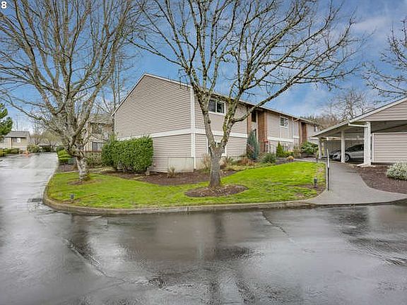 3rd image of 10955 SW Meadowbrook Dr Unit 15