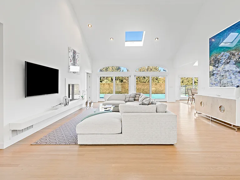59 Mill Creek Close — Photo 6