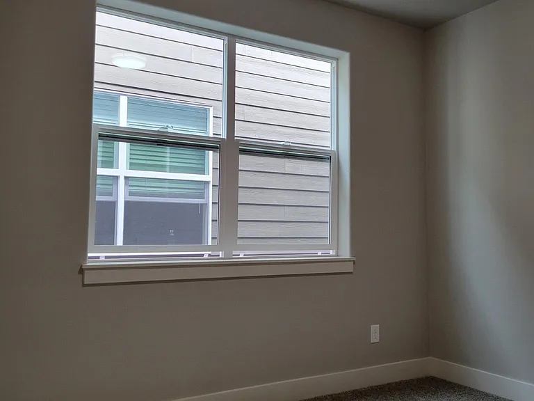 3498 SW Mayfield Ter — Photo 14