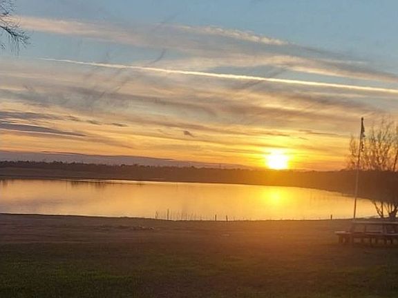 5th image of 4378 Old Fort Worth Rd