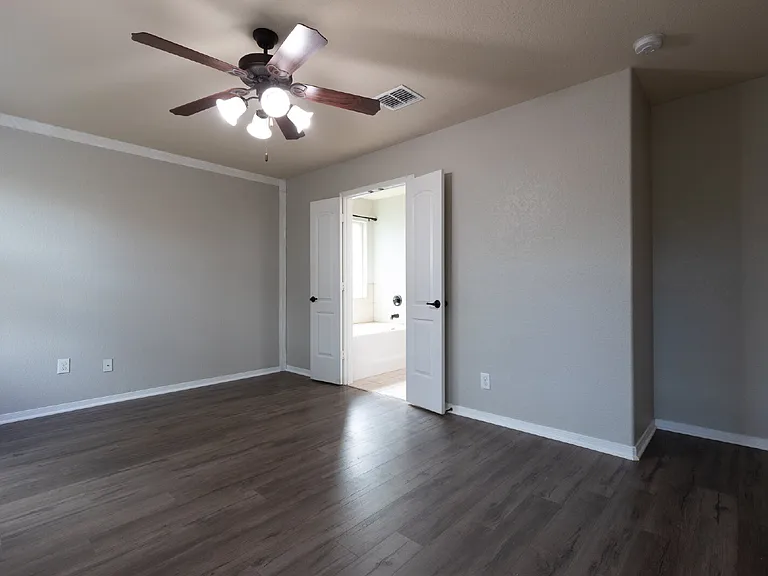 5815 Southern Knl — Photo 27