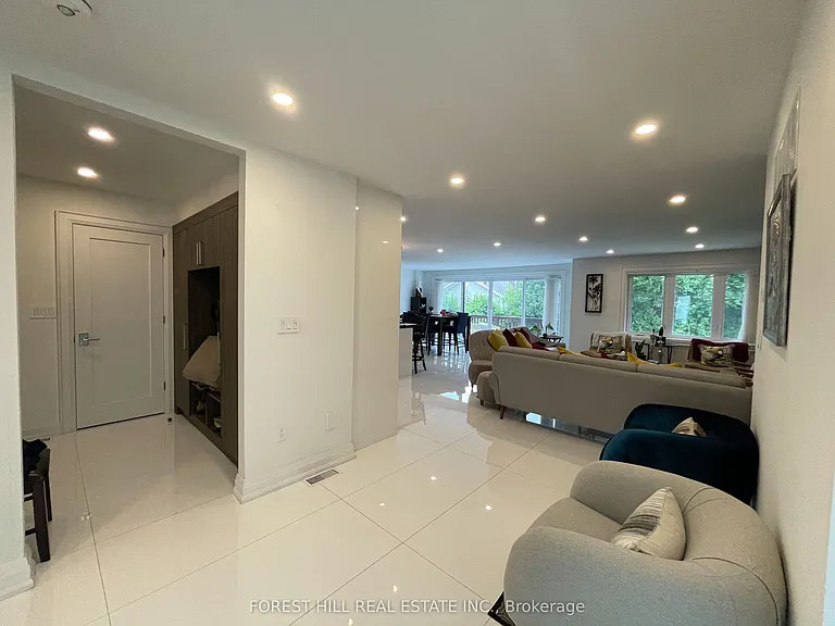 24 Academy Rd — Photo 8
