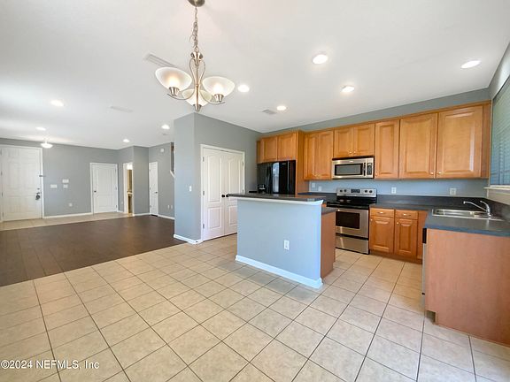 4th image of 2315 WHITE SANDS Drive