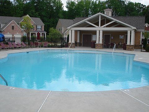 Pool with Bath Cabana