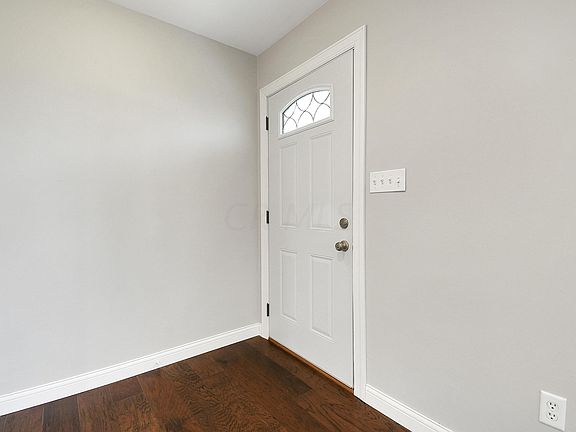 5th image of 4534 N 4th St
