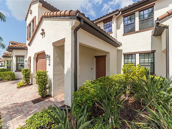 3rd image of 11776 Grand Belvedere Way Unit 201