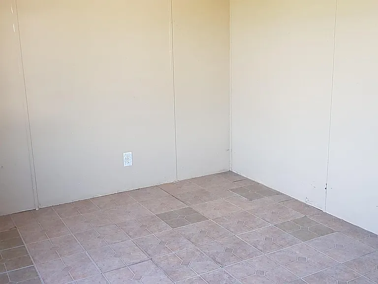 10325 County Road 470 — Photo 7