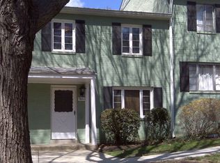 9844 Hollow Glen Pl #2548B, Silver Spring, MD 20910