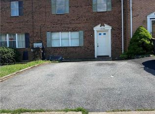 1650 Angela Dr, Bethlehem, PA 18017