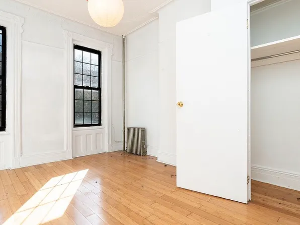 1359 Hancock Street image 1 of 13