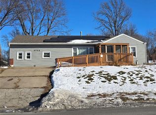 5725 Blue Ridge Cut Off, Raytown, MO 64133