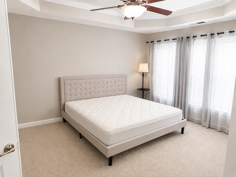 8218 Gunston Commons Way — Photo 9