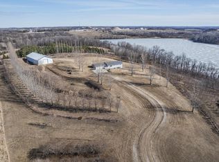 22800 N Pearl Lake Rd, Detroit Lakes, MN 56501