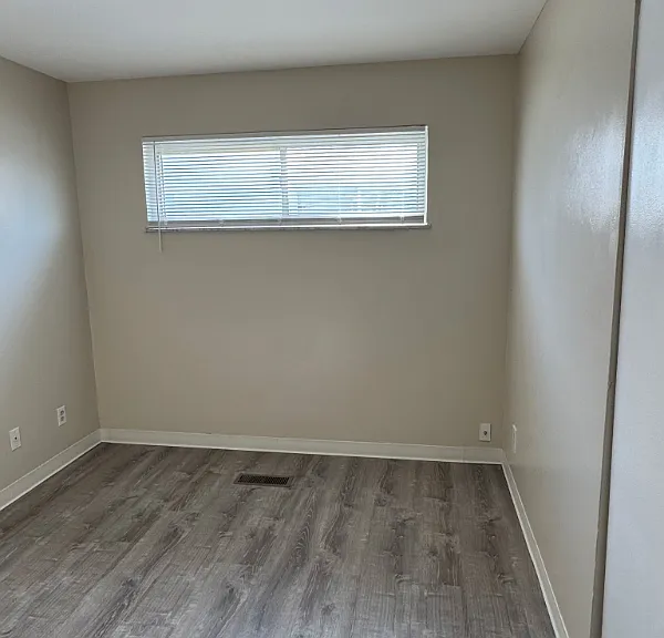 5143 Colerain Ave — Photo 1