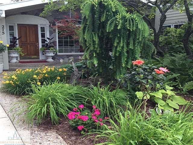 1st image of 275 Wind N Wood Dr