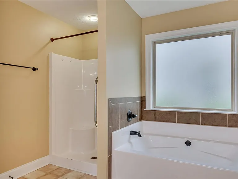 621 Shipley Ave — Photo 23