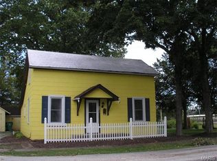 220 S 3rd St, Eureka, MO 63069
