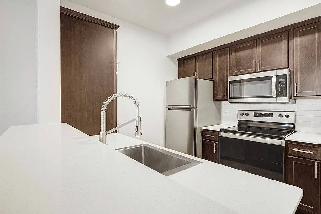 Toscana Apartment Homes — Photo 1
