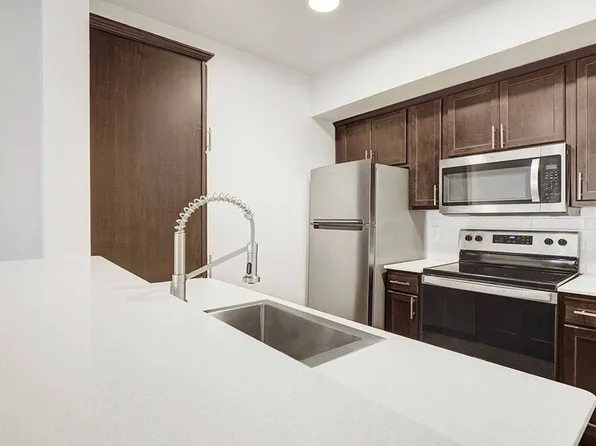 Toscana Apartment Homes