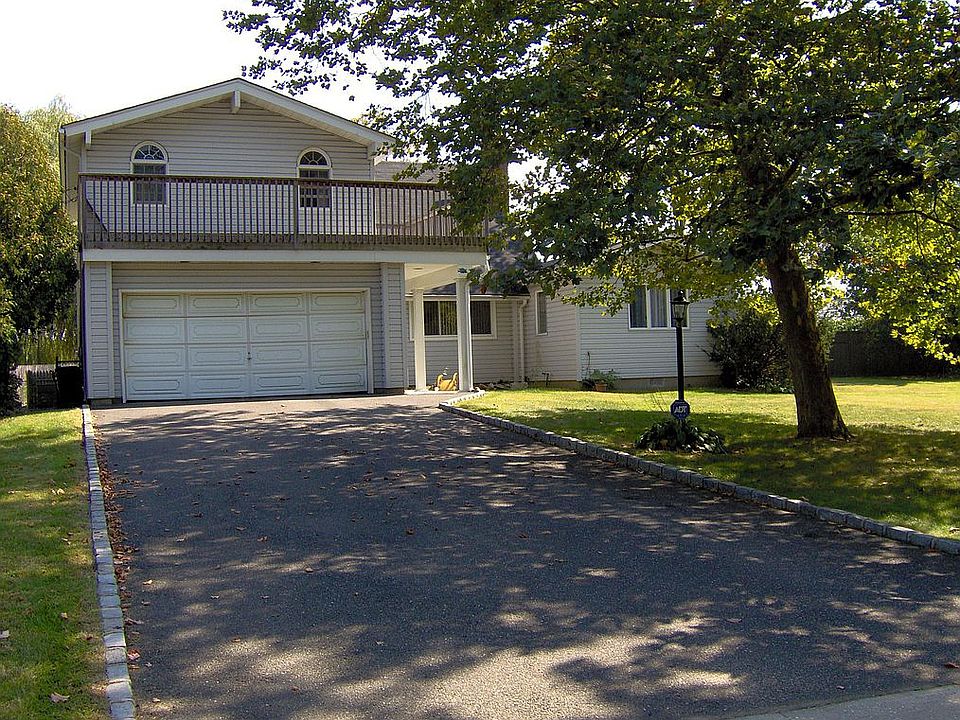 1st image of 9 N Durkee Ln