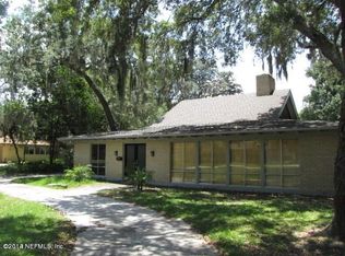 2704 Red Fox Rd, Orange Park, FL 32073