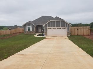 14100 Meadow Ridge Ln, Edmond, OK 73025