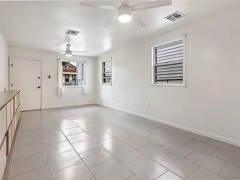 1458 N Roman St — Photo 2