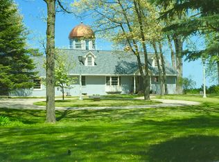 4808 Point Comfort Rd, Green Bay, WI 54311